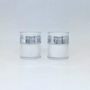 50 ML Airless Jar with Shiny Silver Collar